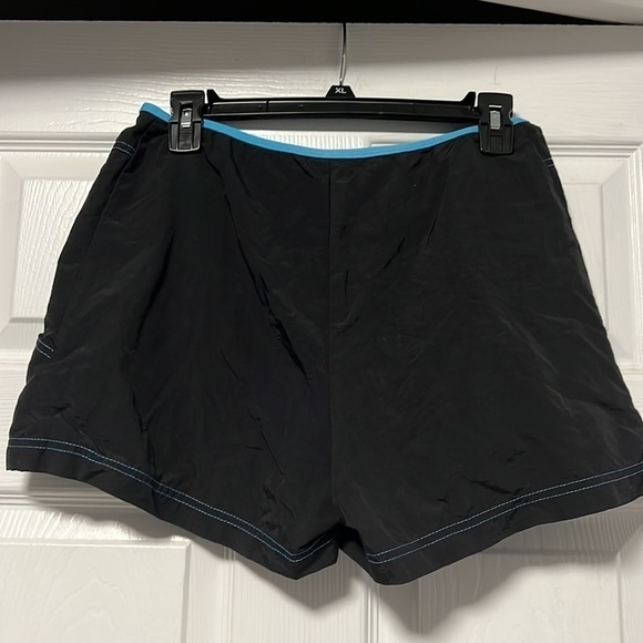 Becca Nylon Shorts or Swim Cover Up Medium - Picture 4 of 11